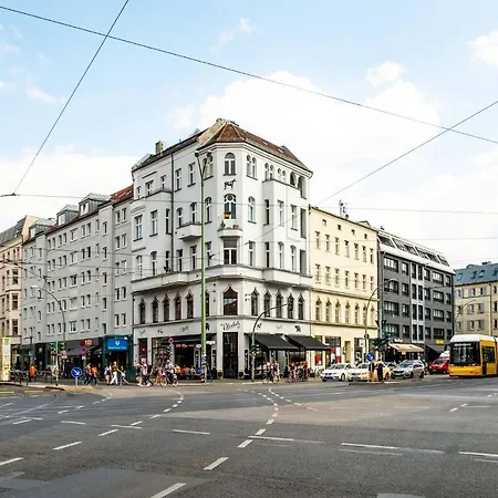 In Prenzlauer Berg 8 Neu Πανσιόν *